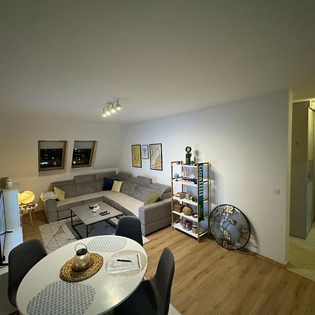 טוזלה Apartment 075 מראה חיצוני תמונה